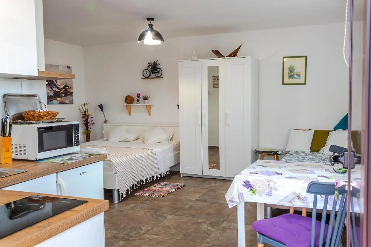 Little Garden House Villa Rijeka 0*,  Croatia